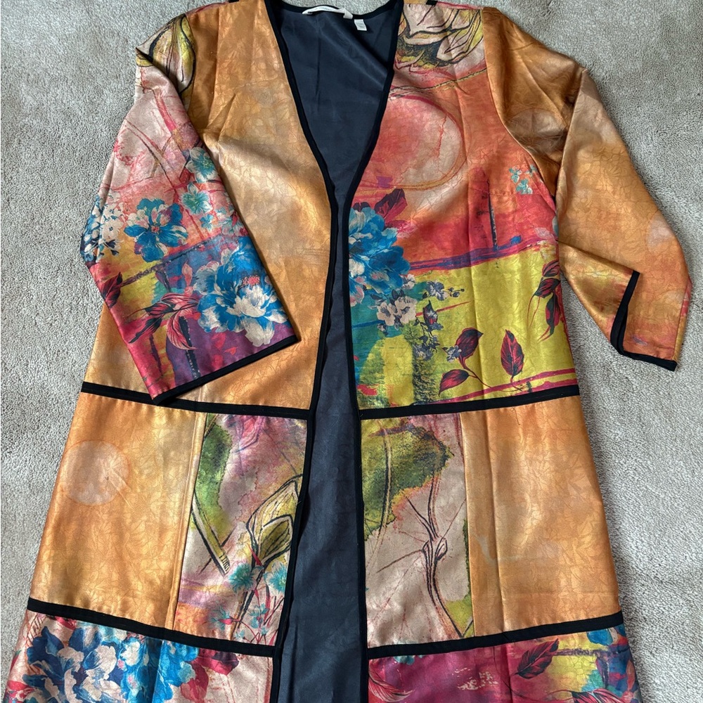 Soft Surroundings Vibrant Floral Cape